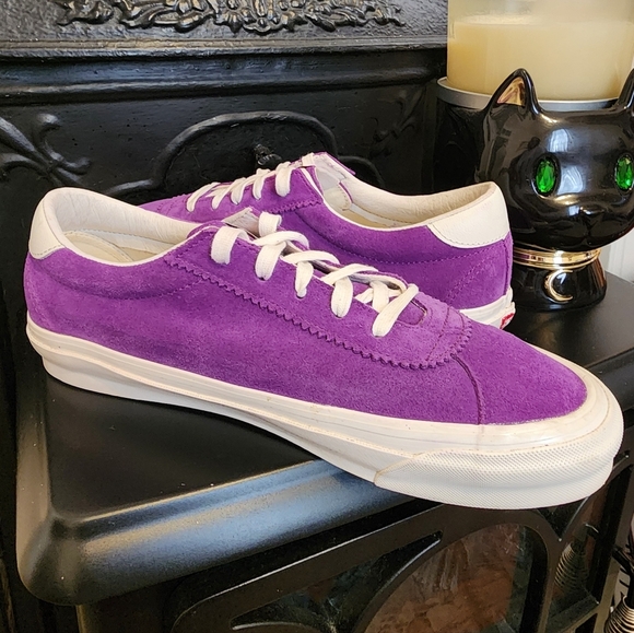 Vans Vault OG Epoch LX Amaranth Sneakers, Size 10.5 - Picture 6 of 7